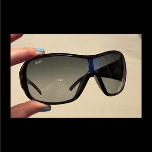 Ray-Ban RB4087 601/8G Black Shield Wrap Sunglasses Y2K Oversized style